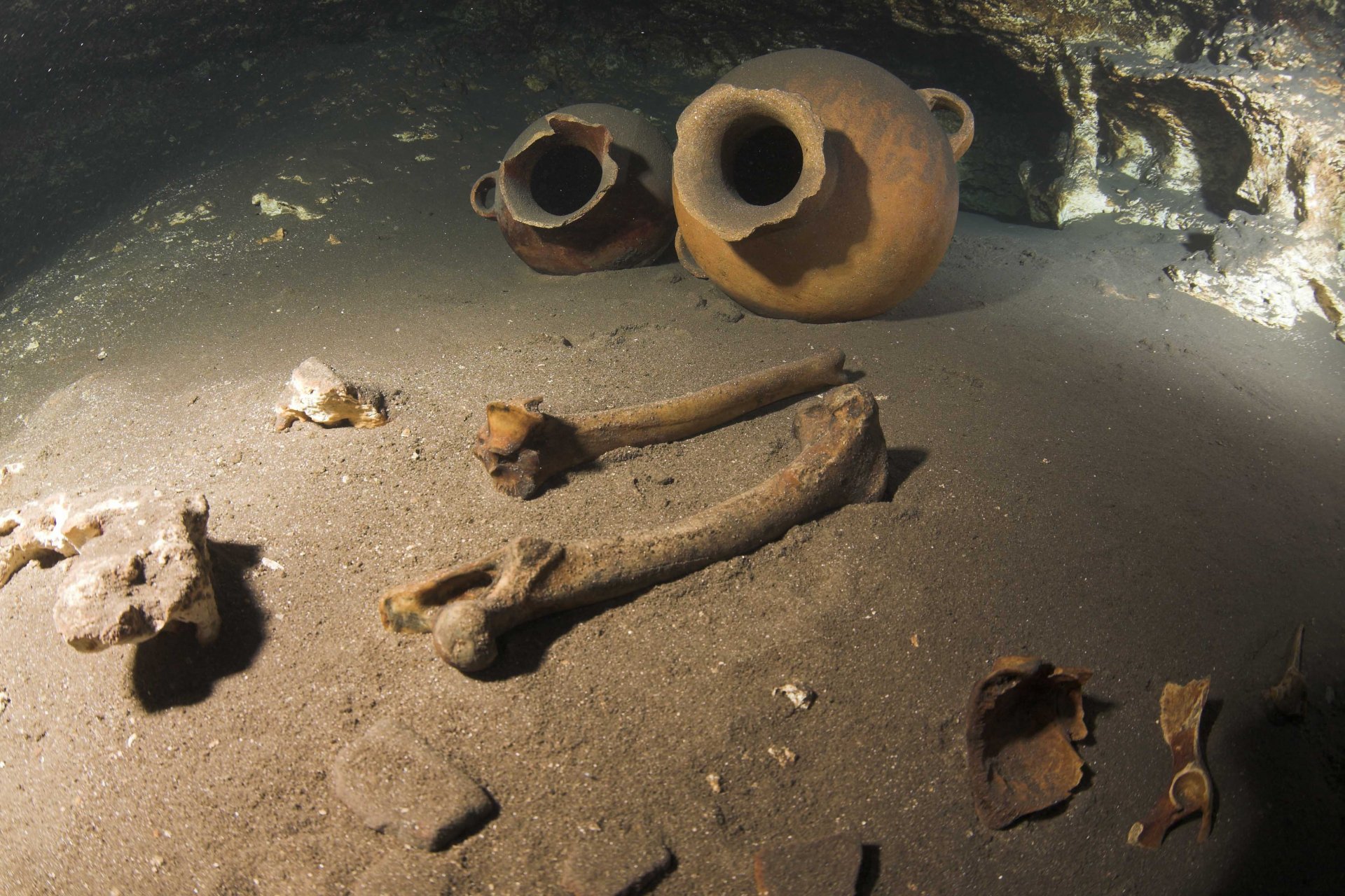 Offerings from the Mayan period Offerings from the Mayan period